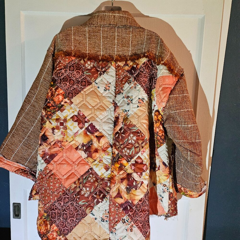Quilt pattern jacket - Picture 13 of 13